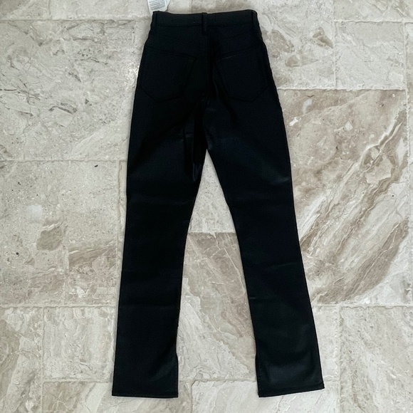 NWT Abercrombie Ultra High Rise 90s Slim Straight Jean Coated Black (Size 25) - Picture 3 of 8